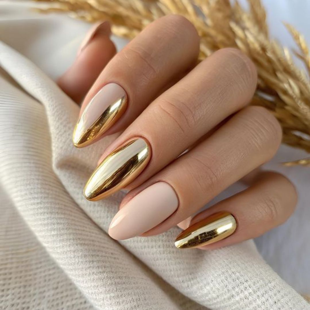 Deluxe Manicure