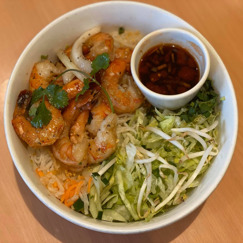 27A. Rice Noodles with Sautéed Shrimp