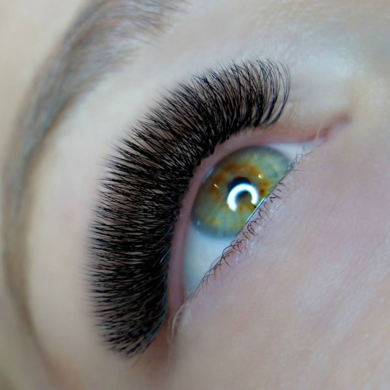 Eyelash Tinting